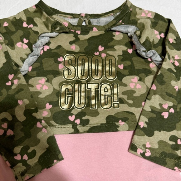 ❤️3 for $12 ❤️ Garanimals Pink Camo Bodysuit& Calvin Klein Jeans Leggings 12&18M - Picture 3 of 15